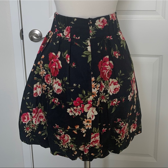 Black floral print shirt. - Picture 2 of 2